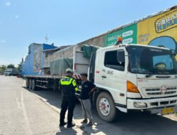 Korlantas Polri Laksanakan Penegakan Hukum Pembatasan Operasional Angkutan Barang di Jalur Pantura