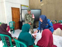 Warga Mendak Terima BLT Dana Desa, Babinsa Hadir Pastikan Penyaluran Tepat Sasaran.