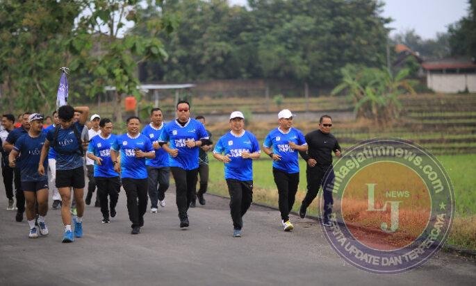 Dandim Madiun dan Forkopimda Kampanyekan Gaya Hidup Sehat Bersama Komunitas Pelari