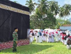 Babinsa Kampak Dampingi Manasik Haji Siswa SD, Perkuat Pendidikan Karakter di Trenggalek