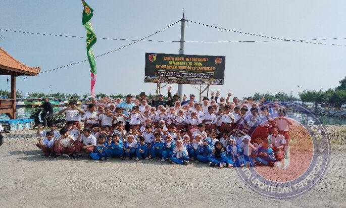 MI Muhammadiyah 08 Kandangsemangkon Hadir di Kegiatan Karya Bakti TNI Satkowil di Wilayah Kodim 0812 / Lamongan