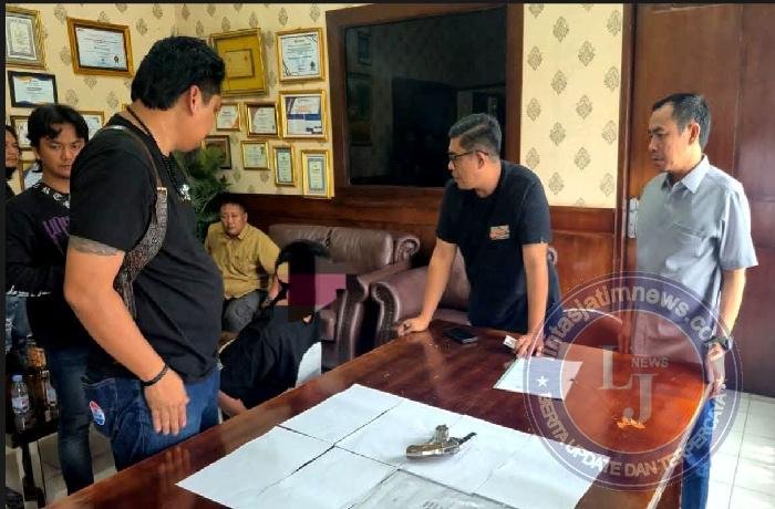 Ketum PWDPI, M. Nurullah RS: APH Wajib Telusuri Pemilik Bank Keliling dan Asal Usul Senjata Tajam/Peluru