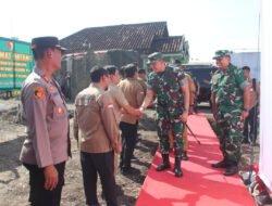 Dandim 0805/Ngawi Dampingi Pangdam V/Brawijaya Tinjau Lokasi Pembangunan Yonif TP di Ngawi