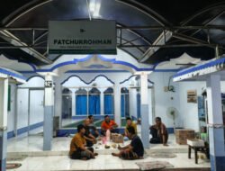 Mushollah Fatchurrohman Gresik Sembelih 6 Ekor Sapi, Bukti Tingginya Kesadaran Berkurban Warga