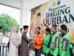 Polres Pasuruan Salurkan 16 Sapi dan 57 Kambing Kurban untuk Masyarakat di Hari Idul Adha