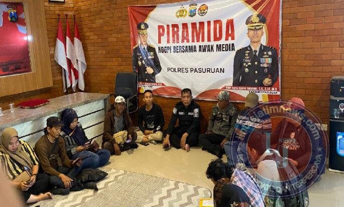 Ngopi Bareng Awak Media, Polres Pasuruan: Media Punya Peran Vital dalam Kinerja Kepolisian