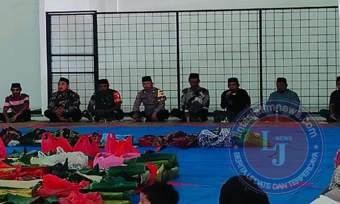 Nguri Uri Budaya Lokal, Babinsa Koramil Pangkur Hadiri Tradisi Nyadran di Wilayahnya