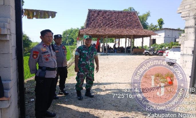 Wujud Sinergitas, Babinsa Koramil 01/Ngawi dan Polres Ngawi Amankan Tes Calon Warga Baru PSHT
