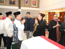 Mendagri Tito Sampaikan Duka Mendalam atas Wafatnya Ryamizard Ryacudu