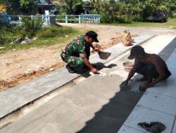 Babinsa Cabean Hadir di Tengah Pembangunan, Bantu Percepat Pengerjaan KDKMP