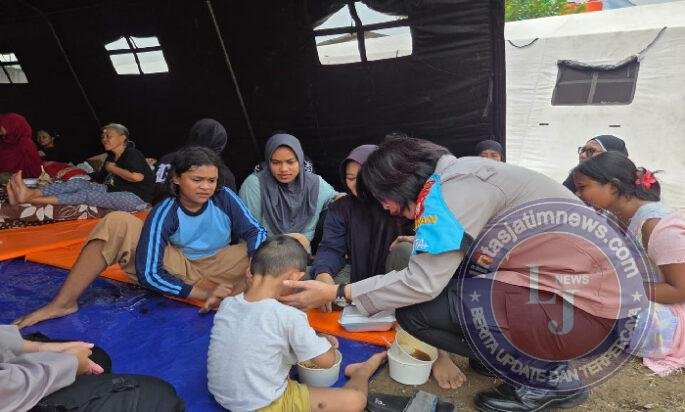 Polwan Jaga Jakarta Salurkan Bantuan dan Trauma Healing untuk Korban Kebakaran Pasar Jiung