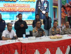 Polresta Sidoarjo Ungkap Peredaran Narkotika Jaringan Internasional, Dua WNA Diamankan