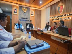 Desk Ketenagakerjaan Polri Berhasil Mediasi Sengketa PT Kerta Gaya Pusaka, 131 Pekerja Terima Hak Senilai Rp10 Miliar