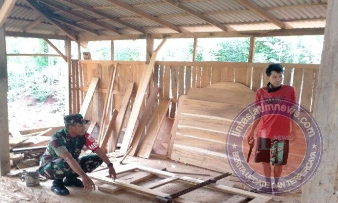 Babinsa Koramil Jatiroto Perkuat Kemanunggalan dengan Warga melalui Komunikasi Sosial