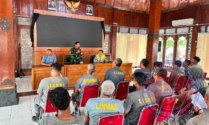 Babinsa Mojosongo Berikan Penyuluhan & Pelatihan PBB Dasar Kepada Linmas, Ini Tujuannya