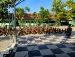 Tanamkan Disiplin dan Cinta Tanah Air, Koramil Pilangkenceng Bekali Siswa MTSN 7 Madiun dengan PBB dan Wawasan Kebangsaan