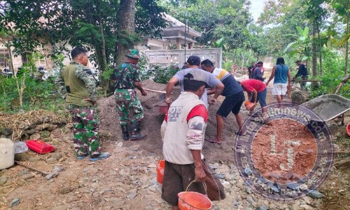 Jembatan Garuda Dibangun, Warga Senang dan Antusias Bekerja