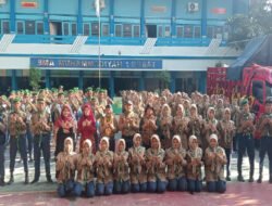 Peserta Kemah BHABOND 2026 SMA Muhammadiyah 1 Babat Dilepas Ketua Kwarwil HW Jatim