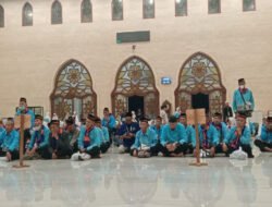 Jamaah Haji KBIHU Labbaik RSM LAMONGAN Tiba di Tanah Air