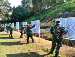 Asah Naluri Tempur, Prajurit Kodim 0724/Boyolali Tingkatkan Kemampuan Menembak