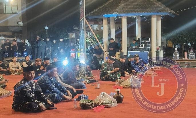 Kasdim Pacitan Bersama Forkopimda Ikuti Tradisi Acara Mlaku Bareng Suro Menjelang 1 Muharram 1448 H