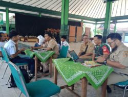 Kawal PPDB SMKN 08 Surakarta, Babinsa Turun Langsung Pastikan Proses Aman Dan Tertib