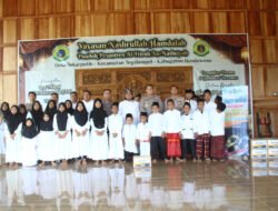 Sambut Hari Bhayangkara ke 80, Polres Bondowoso Salurkan Bantuan untuk Anak Yatim, Ojol dan Sopir Angkot