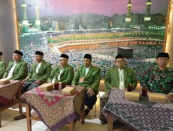Jamaah Haji Andong dan Kemusu Disambut Haru, Koramil 15/Andong Hadiri Upacara Penerimaan Haji