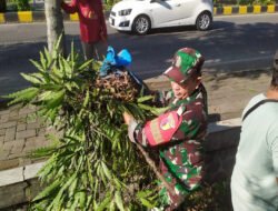 Saat Babinsa dan Warga Bergerak Bersama, Jalur Madiun–Surabaya Kembali Bersih dan Asri