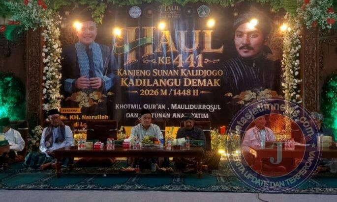 HAUL AGUNG WALI TANAH JAWA KANJENG SUNAN KALIDJOGO KE 441 TH / 10 Muharram 1.448 H