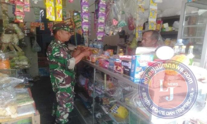 Cek Bahan Sembako, Upaya Babinsa Kodim Ponorogo Jaga Ketersediaan Pangan dan Stabilitas Harga
