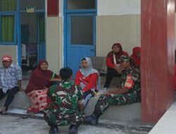 Tawa Ceria Bersama Lansia, Babinsa Hadir Tebar Semangat dan Kepedulian di Tengah Masyarakat