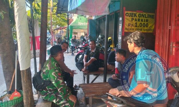 Sinergi TNI-Polri Jaga Keamanan, Babinsa & Bhabinkamtibmas Patroli Rutin di Kepatihan Kulon