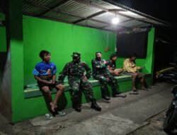 TNI Hadir Jaga Keamanan dan Pererat Kebersamaan dengan Warga Nguntoronadi