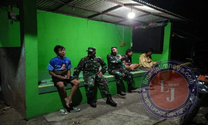 TNI Hadir Jaga Keamanan dan Pererat Kebersamaan dengan Warga Nguntoronadi