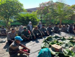 Menjaga Tradisi, Menumbuhkan Harmoni, Babinsa Hadiri Tasyakuran Bersih Desa Demangan