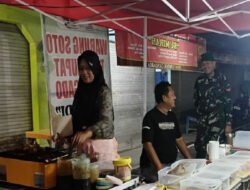 Pastikan Wilayahnya Aman, Babinsa Koramil Selogiri Aktif Patroli Malam Hari