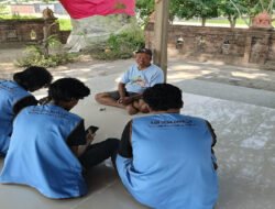 Mahasiswa KKN Kelompok 27 UMSurabaya Laksanakan Koordinasi Program Sekolah dan Pendampingan Posyandu di Desa Dapet