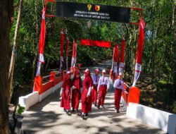 Jembatan Perintis Garuda Rampung, Anak-anak Kini Lebih Mudah Berangkat Sekolah