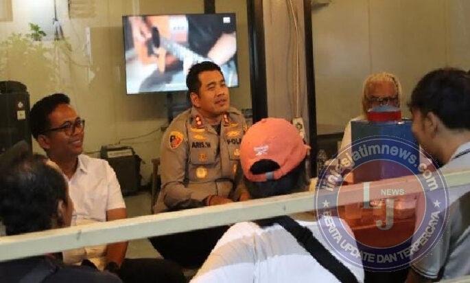 JJOS Ngobrol Santai dan Ngopi Bareng, Kapolres Priok Bersama Jurnalis