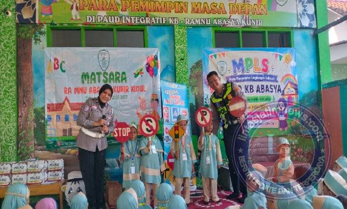 Polsanak: Polres Lumajang Tanamkan Budaya Tertib Lalu Lintas kepada Anak Sejak Usia Dini