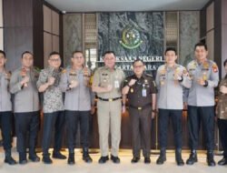 JJOS Forkopimko Jakarta Utara Berikan Surprise Ulang Tahun kepada Dandim 0502/Jakarta Utara, Wujud Sinergitas Antarinstansi