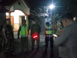 Patroli Malam, Babinsa dan Aparat keamnanan Bersatu Ciptakan Lingkungan Aman dan Nyaman