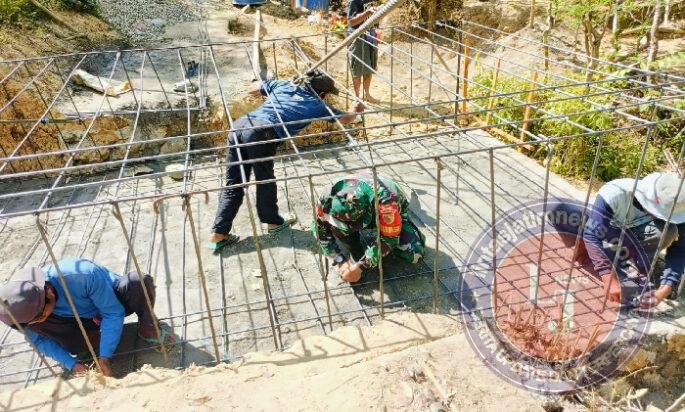 Progres Jembatan Sungai Dhedem Tegalombo Mulai Tahap Perakitan Besi Pondasi Tiang Pylon