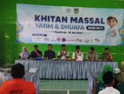 Kepedulian Babinsa Koramil 0801/07 Ngadirojo, Wujudkan Pembinaan Teritorial Melalui Khitan Massal