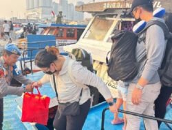 Polsek Kawasan Sunda Kelapa Perkuat Pelayanan & Pengamanan Akses Wisata Kepulauan Seribu di Dermaga Kali Adem