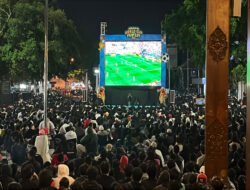 Ribuan Warga Ikuti Nobar Final Piala Dunia 2026 di Balaikota Surakarta