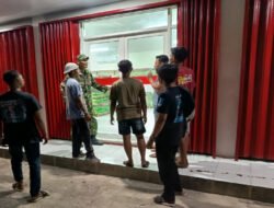 Patroli Malam Koramil Purwantoro, TNI dan Warga Bersinergi Jaga Koperasi Merah Putih Tetap Aman