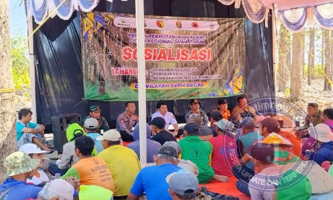 Koramil Kedunggalar dan Perhutani Gelar Sosialisasi Pencegahan Karhutla di Petak 35B