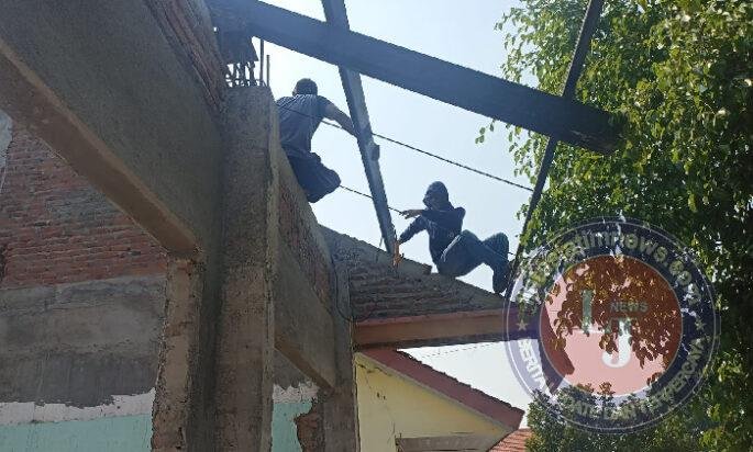 Dispendik Mojokerto, CV Berkah Tenaga Muda, dan CV Reskindo Wasa Disorot Soal Dugaan Pelanggaran K3 Proyek TKNP II Gedeg